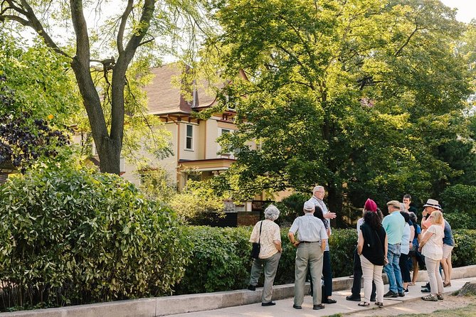 Frank Lloyd Wright's Home & Studio Tour Ticket - The guide can make or break the hour