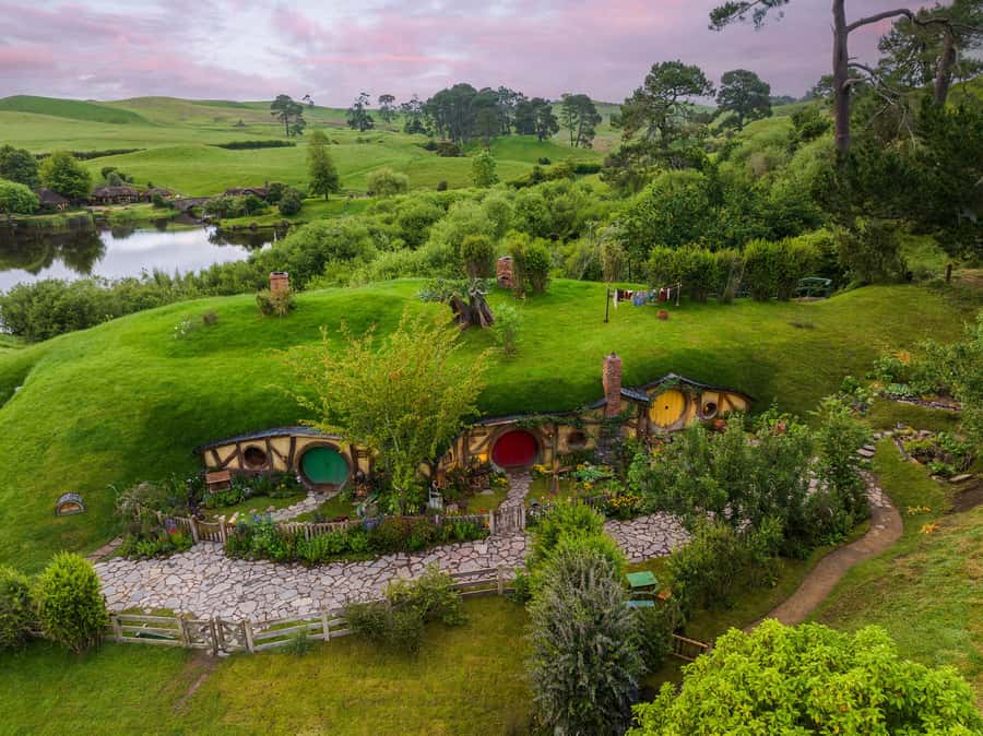 From Auckland: Hobbiton Movie Set Small Group Tour - Why this Auckland to Hobbiton trip works