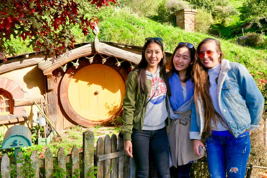 From Auckland: Hobbiton Movie Set Trip with Guided Tour - Comfort, access, and practical limits
