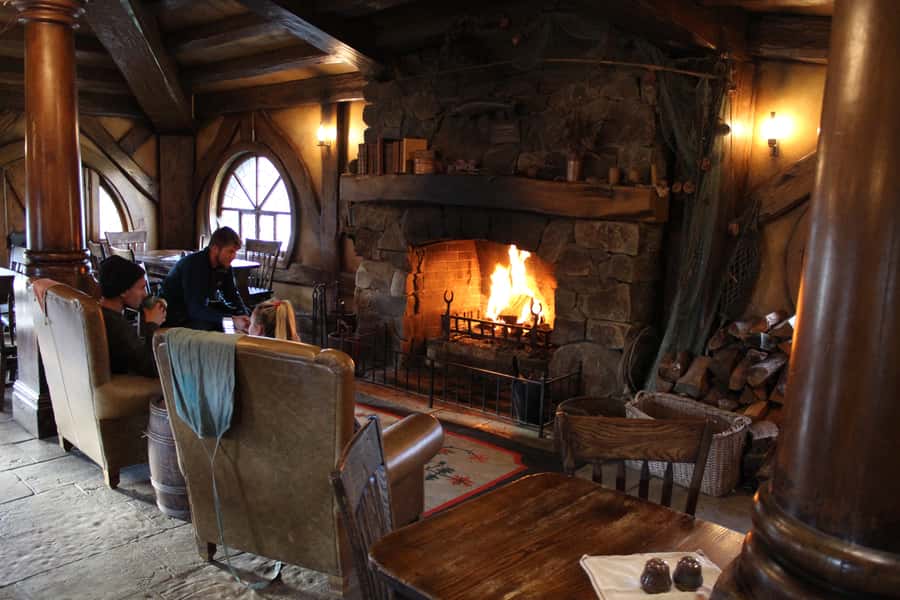 From Auckland: Two-Day Hobbiton, Rotorua, Waitomo Caves Tour - Who should book this tour?