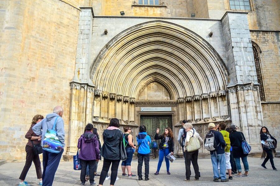 From Barcelona: Girona, Game of Thrones Tour - Girona Cathedral and the stairs you should expect