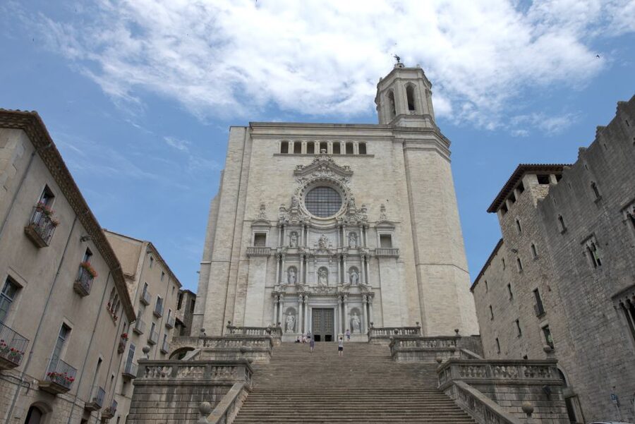 From Barcelona: Girona, Game of Thrones Tour - The Jewish quarter and medieval lanes
