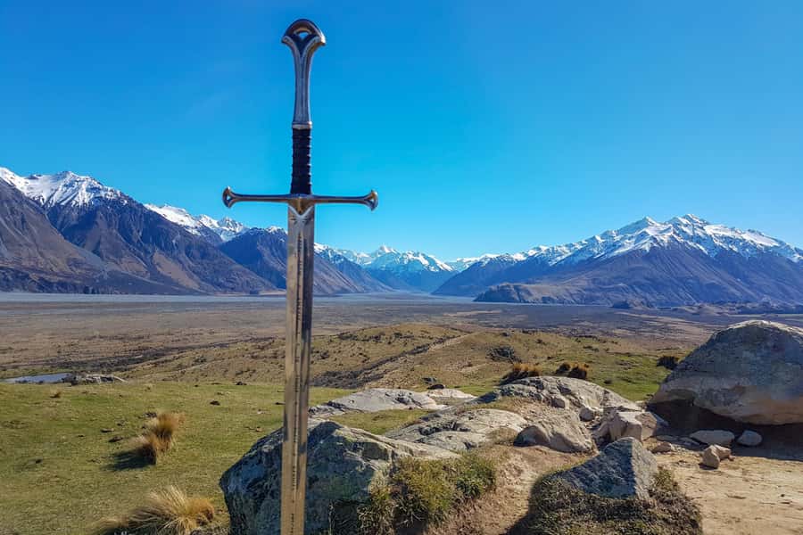 From Christchurch: Full-Day Lord of the Rings Tour to Edoras - Leaving Christchurch for the Canterbury backcountry
