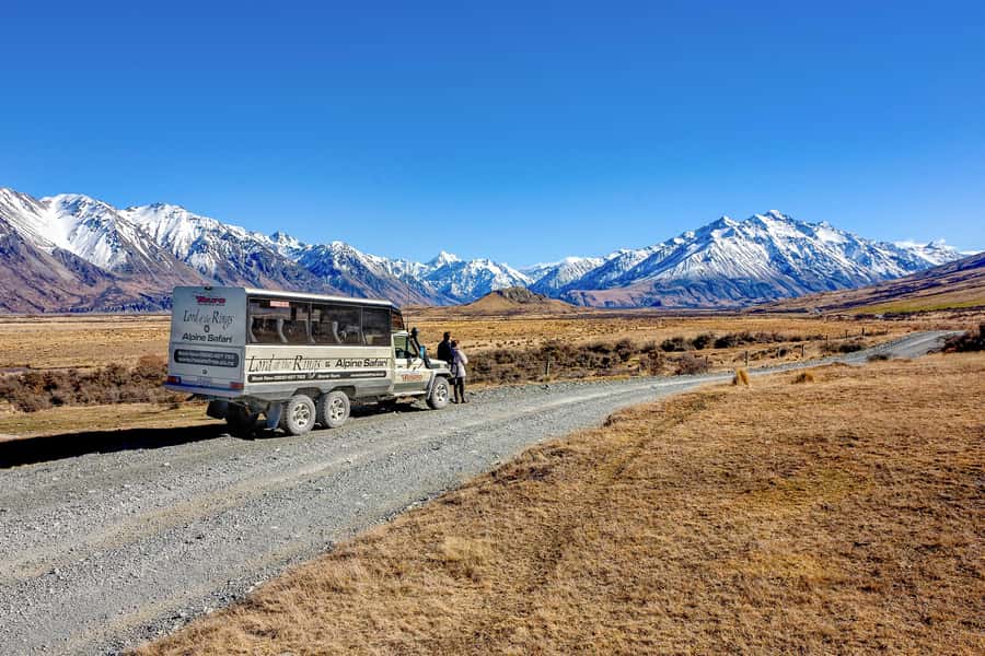 From Christchurch: Full-Day Lord of the Rings Tour to Edoras - The morning stop in Mount Somers