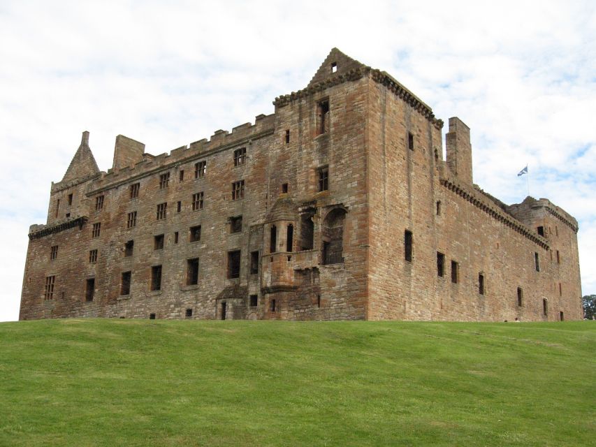 From Edinburgh: Outlander Adventure Day Tour with Entry - Blackness Castle, the stone ship on the Firth of Forth