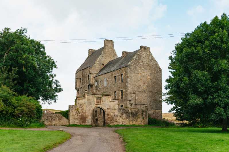From Edinburgh: "Outlander" Filming Locations Explorer Tour - Starting in Edinburgh and Settling Into the Minibus