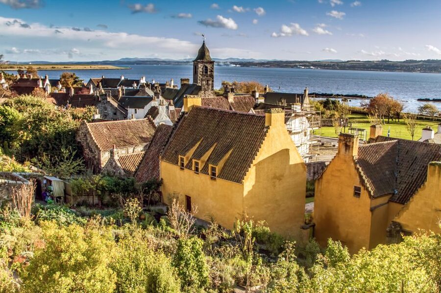 From Edinburgh: The Outlander Experience Guided Tour - Culross, the real Cranesmuir