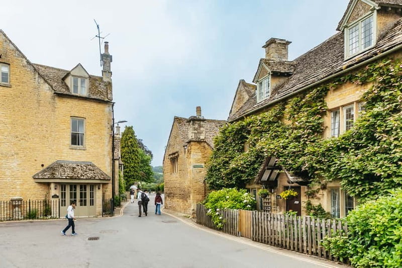 From London: Cotswolds, Blenheim Palace & Downton Abbey - Who should book this tour?