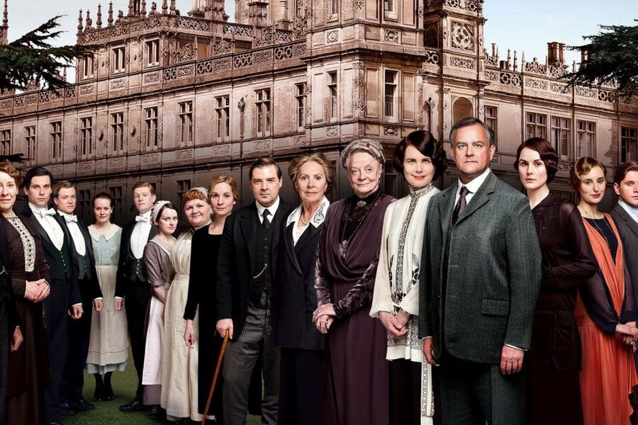 From London: Downton Abbey and Village Coach Tour - Is $209 a fair price?