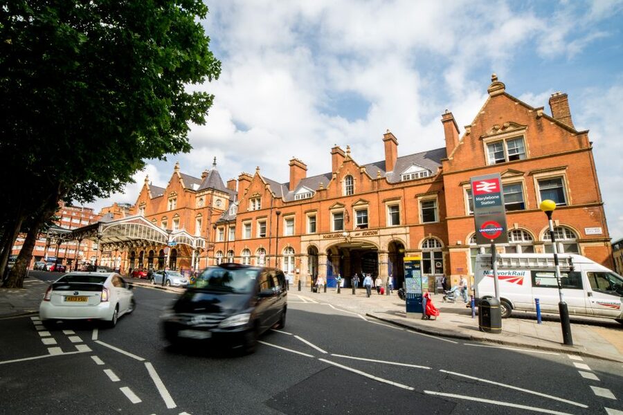 From London: Oxford by Rail & Harry Potter Insights Tour - Walking Oxford through a Harry Potter lens
