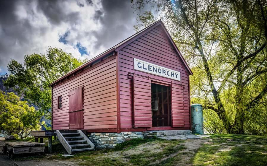 From Queenstown: Lord Of The Rings Tour to Glenorchy - Tea, costumes, and the little extras
