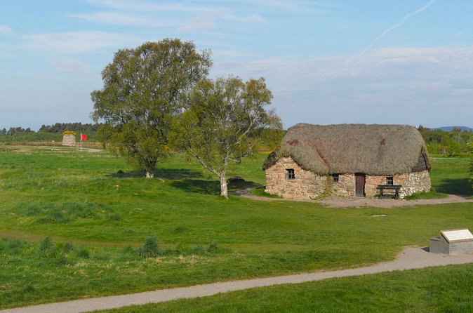 Full Day Outlander Inspirations Adventure From Inverness - Wardlaw Mausoleum and the Fraser Connection
