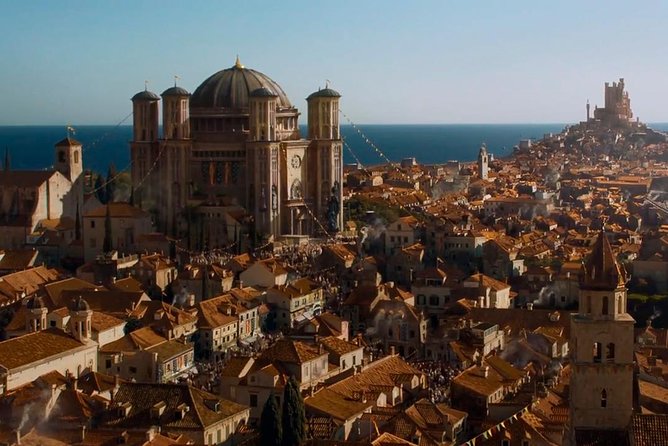 Game of Thrones Extended Tour with Swords and Props - Dominican Monastery and the market scenes
