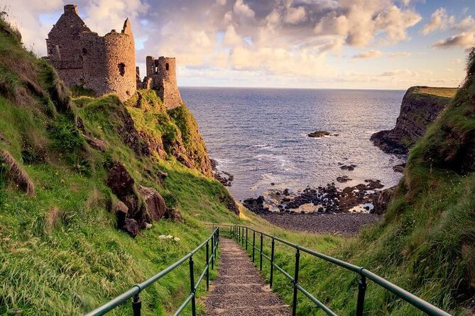 Game of Thrones Locations Tour including Westeros & Giant's Causeway - The Game of Thrones Promise: Strong Concept, Uneven Delivery