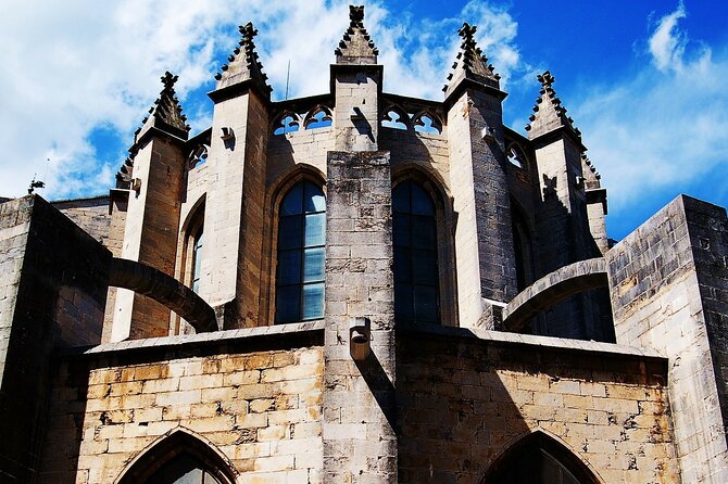 Game of Thrones: Medieval Girona Private Tour with Hotel pick-up - Plaça de la Independència