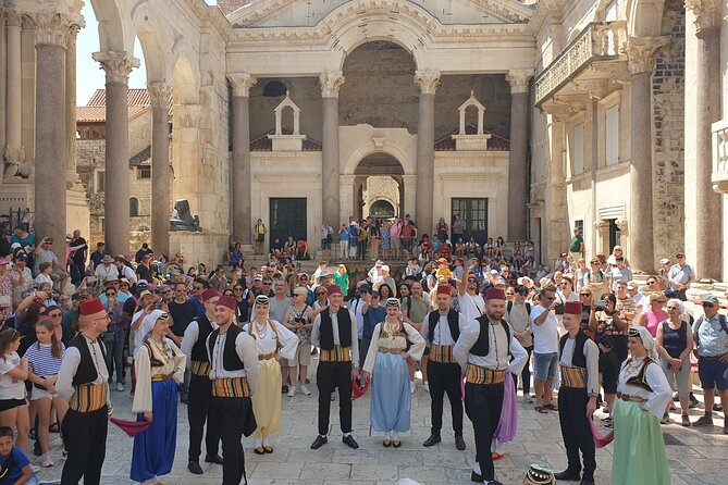 Game Of Thrones Split Walking Tour - Papalićeva Street and the Slave Uprising
