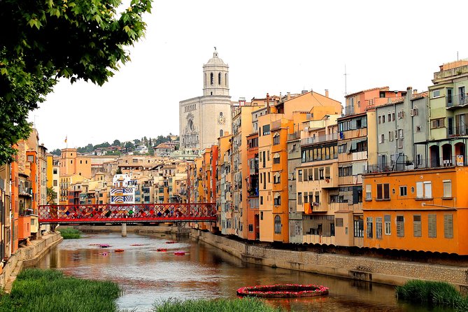 Game Of Thrones Walking Tour in Girona - Starting at Sant Feliu and climbing toward the famous staircase