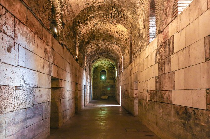 Game of Thrones Walking Tour Split - Seeing the Vestibul and the palace’s changing roles