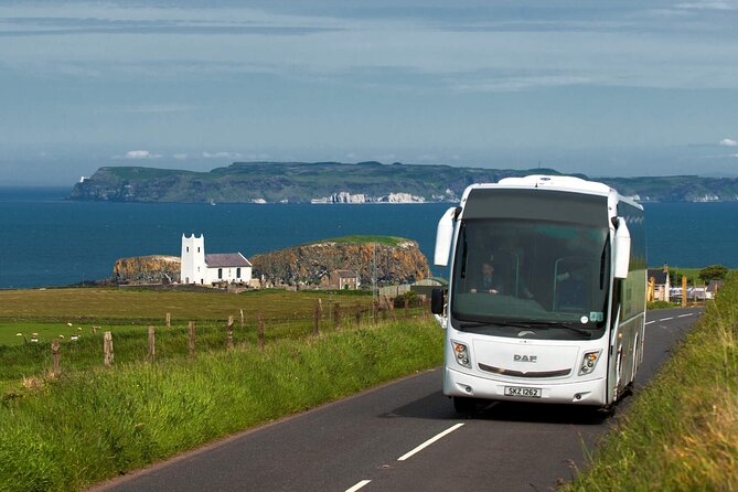 Giants Causeway & Castles Tour from Belfast: Guided tour - Why this Belfast day trip works so well