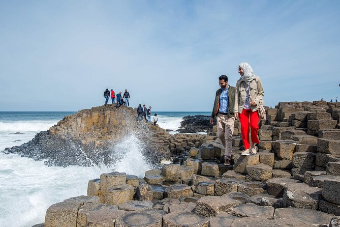 Giants Causeway & Castles Tour from Belfast: Guided tour - The Dark Hedges and the practical lunch break