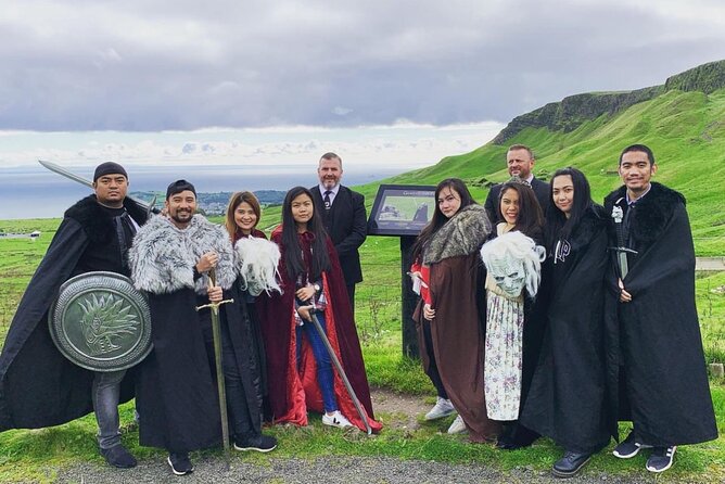 Giants causeway -Game of thrones 7 hours adventure private tour - Dunluce Castle and the Castle Greyjoy connection
