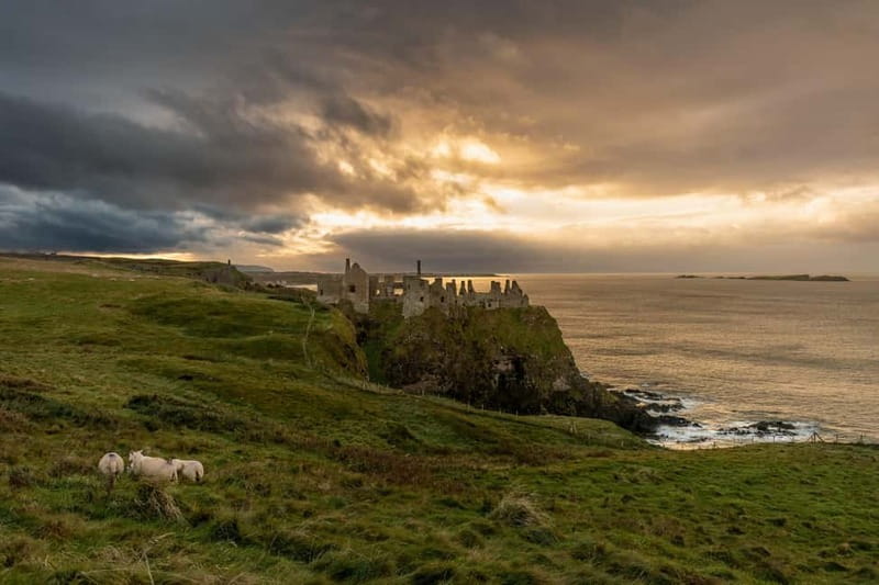 Giants causeway Irish castles & whiskey, Game of thrones - Carrick-a-Rede Viewpoint, Not a Full Bridge Visit