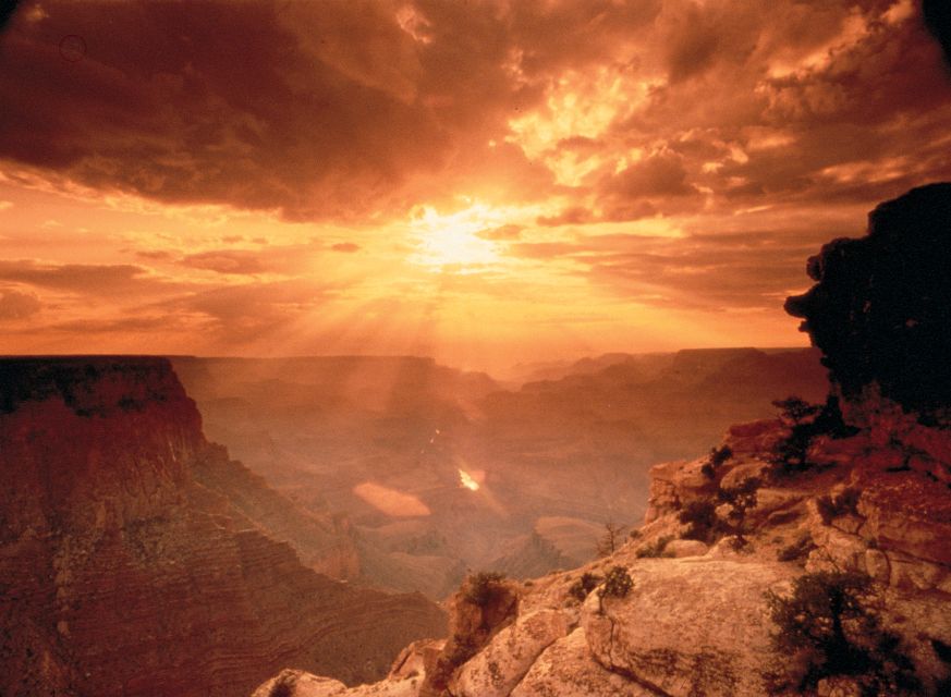 Grand Canyon: IMAX Movie Experience with Optional Lunch - Timing the IMAX with your South Rim visit