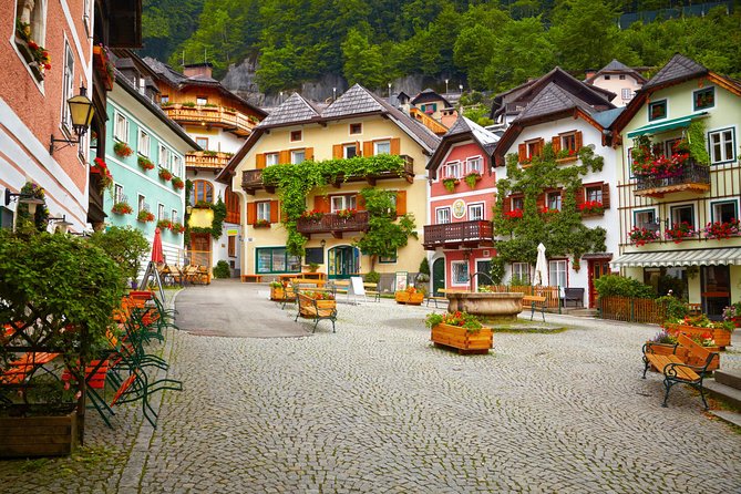 Hallstatt & Sound of Music Movie locations - What the guide can add to the day