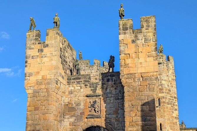 Harry Potter, Alnwick Castle, Bamburgh Castle, Seals Tour - Alnwick Castle and the Hogwarts connection