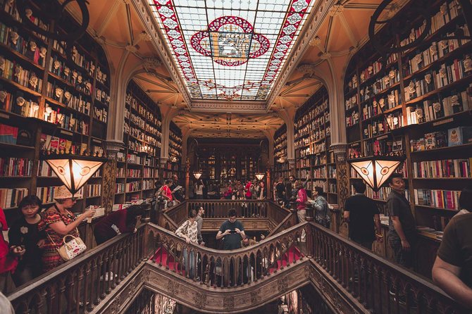 Harry Potter and Lello Bookshop Tour : Highlights and Hidden Gems - Why Porto Works So Well for a Harry Potter Walk