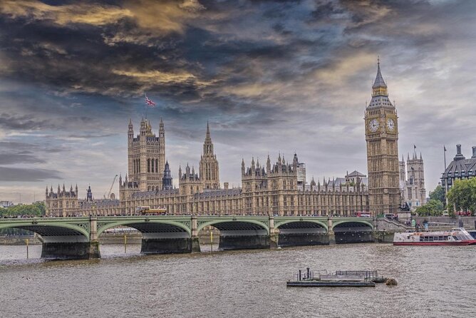 Harry Potter Black Taxi Private Tour of London with Hotel Pickup - Key details before you book