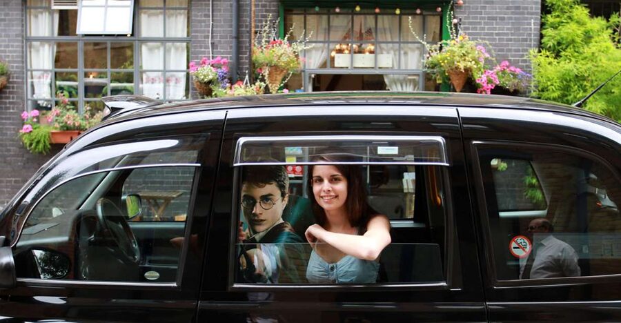 Harry Potter film locations Tour in London - Gringotts, the Leaky Cauldron, and the Third Hand Book Emporium