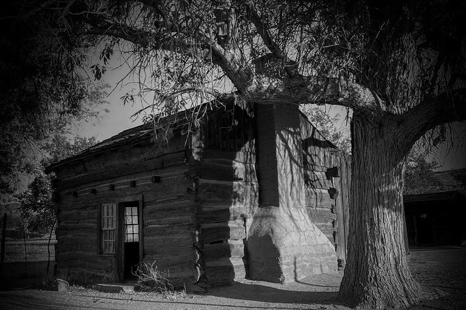 Harry Potter's Zion Ghost Tour - Grafton Cemetery and its unsettling stories