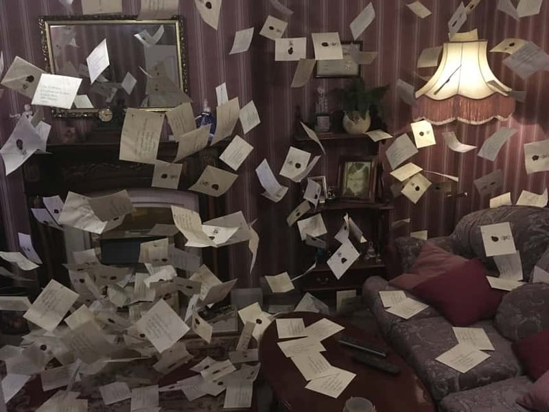 Harry Potter Studio Ticket & Tour of London Film Locations - Warner Bros. Studio brings the films into focus