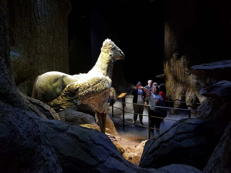 Harry Potter Studio Ticket & Tour of London Film Locations - The London walk: useful context, but a demanding start