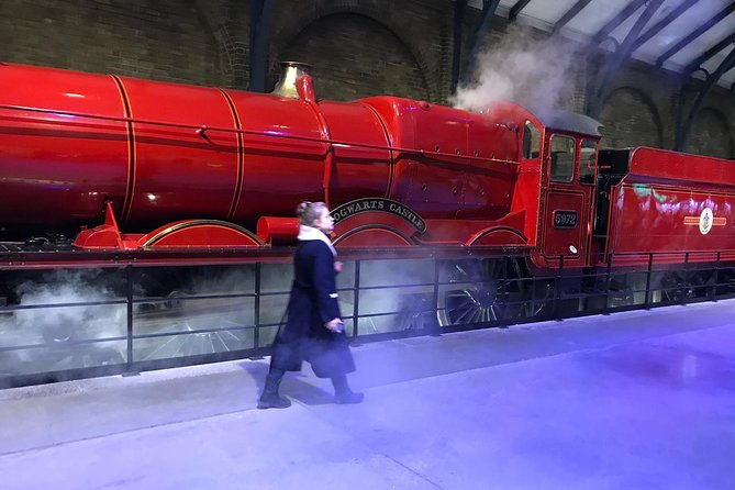 Harry Potter Studio Tickets and London Film Locations Guided Tour - From Leicester Square to London’s wizarding London