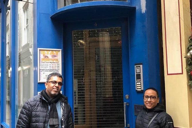 Harry Potters Magical Black Taxi Tour London - The Australian High Commission becomes Gringotts