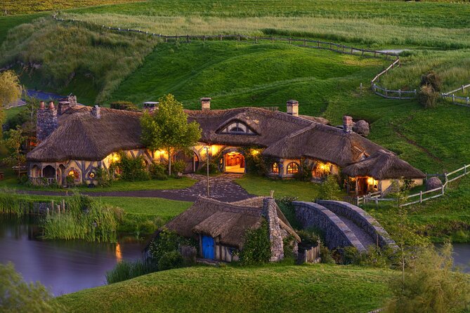 Hobbiton Movie Set and Hamilton Gardens Small Group-from Auckland - Entering Hobbiton after the garden visit