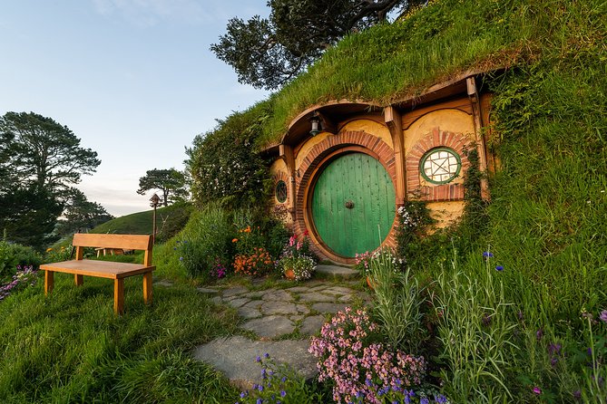 Hobbiton Movie Set Experience: Private Tour From Auckland - The 6:30 am start in Auckland
