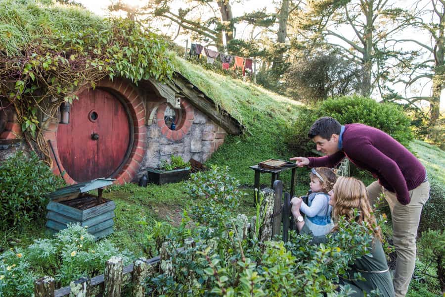 Hobbiton Movie Set: Guided Tour Ticket - Arriving at Shire’s Rest near Matamata