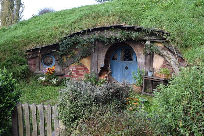 Hobbiton Movie Set Small Group Day Tour from Auckland - The Return Drive and Surprise Stops
