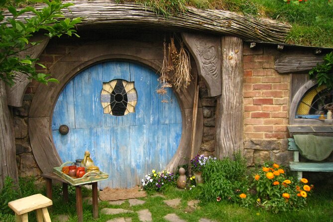 Hobbiton Movie Set Small Tour from Auckland - Timing, booking, and cancellation details