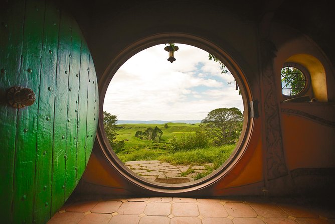 Hobbiton Movie Set Tour with lunch from Auckland - Key points at a glance