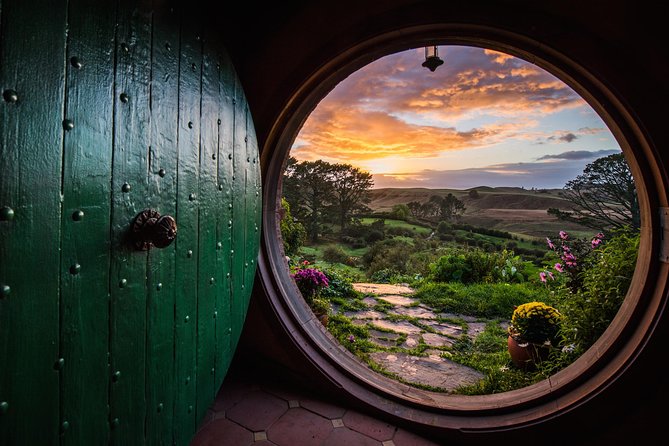 Hobbiton & Rotorua Living Māori Village Private Tour Ex-Auckland - Is $713.04 per person good value?