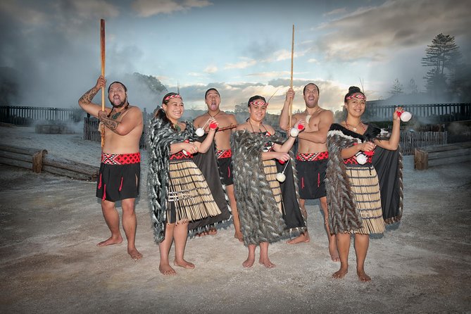 Hobbiton & Rotorua Living Māori Village Private Tour Ex-Auckland - Final verdict: a smart but intense New Zealand day