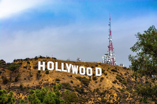 Hollywood and Celebrity Homes Bus Tour - Music and nightlife sights fill out the route