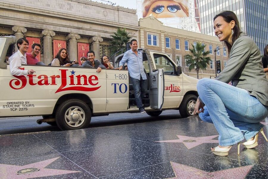 Hollywood & Beverly Hills: Celebrity Homes & Lifestyle Tour - What $49 buys you