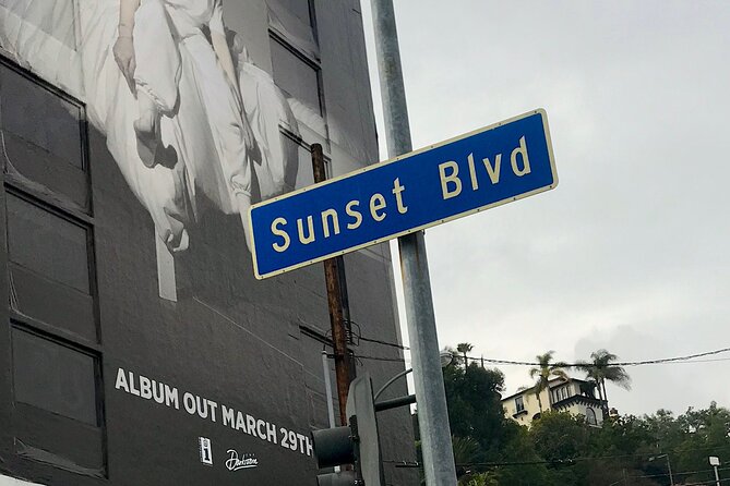 Hollywood Chills 3-Hour Tour: Celebrity Scandals and Cemeteries - Westwood Village Memorial Park and celebrity graves