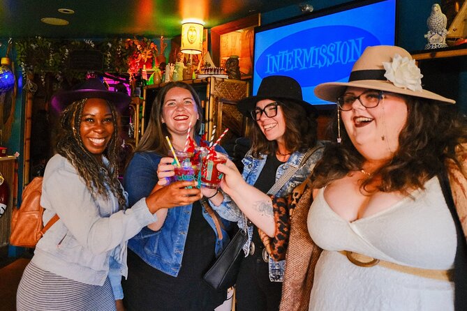 Hollywood Cocktails and True Crime Tour: 3 Drinks Included - What this Hollywood evening is really about