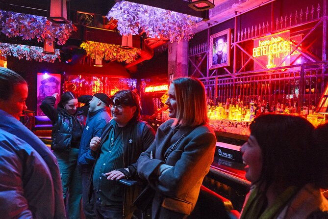 Hollywood Cocktails and True Crime Tour: 3 Drinks Included - The drinks: good value, with a few limits